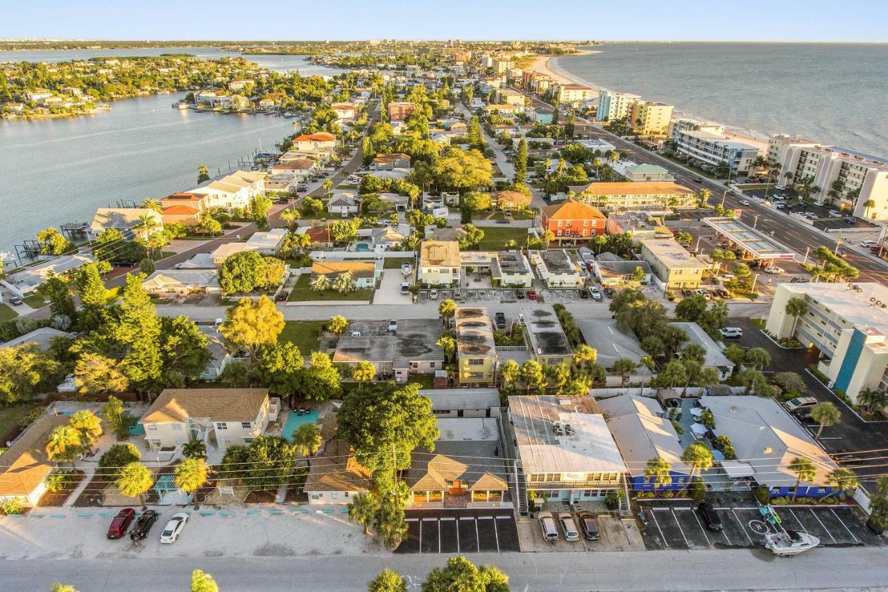 سانت بيتي بيتش Well-Appointed Madeira Beach Condo With Patio! المظهر الخارجي الصورة