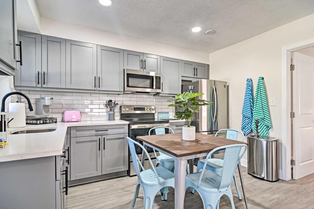 سانت بيتي بيتش Well-Appointed Madeira Beach Condo With Patio! المظهر الخارجي الصورة