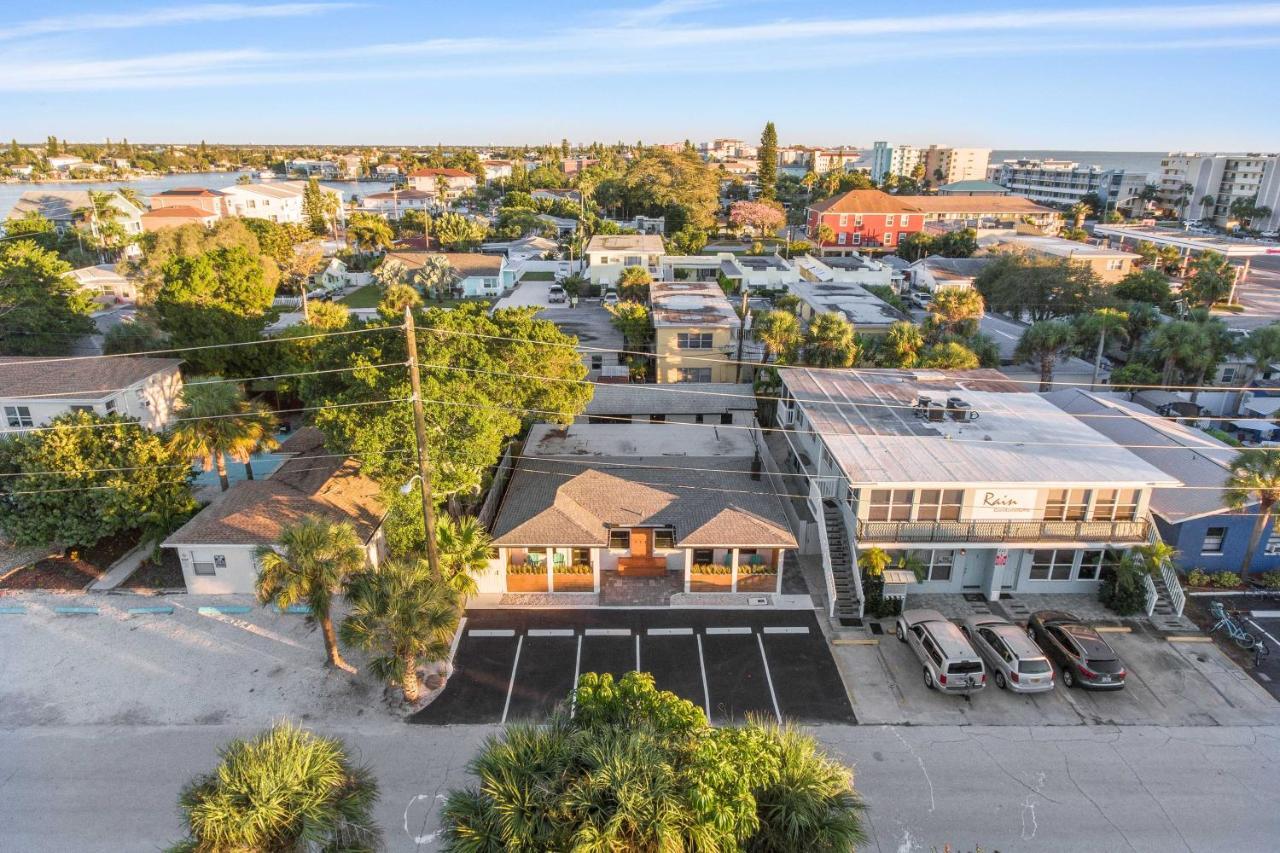 سانت بيتي بيتش Well-Appointed Madeira Beach Condo With Patio! المظهر الخارجي الصورة